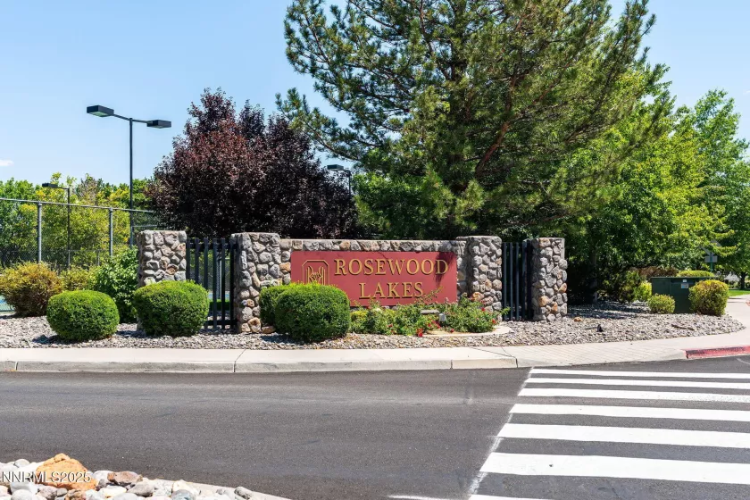 5329 Mira Loma, Reno, Nevada 89502, 4 Bedrooms Bedrooms, ,4 BathroomsBathrooms,Residential,Residential,Mira Loma,250054522
