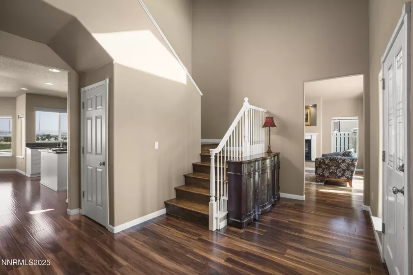 5329 Mira Loma, Reno, Nevada 89502, 4 Bedrooms Bedrooms, ,4 BathroomsBathrooms,Residential,Residential,Mira Loma,250054522