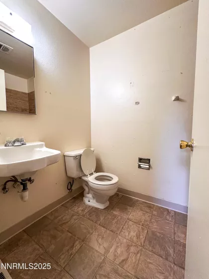 1731 Gault, Sparks, Nevada 89431, 3 Bedrooms Bedrooms, ,2 BathroomsBathrooms,Residential,Residential,Gault,250054521