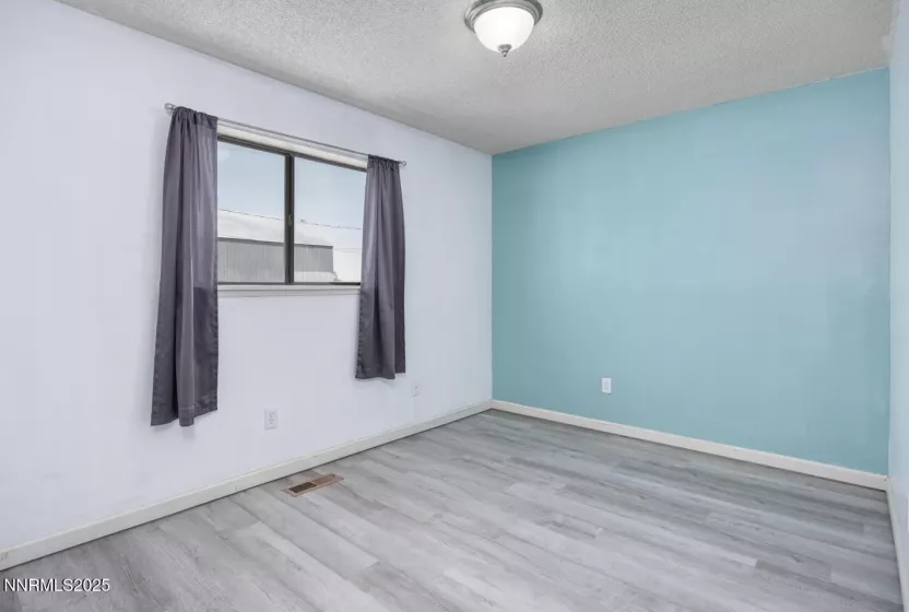 160 Broadway, Fallon, Nevada 89406, 3 Bedrooms Bedrooms, ,1 BathroomBathrooms,Residential,Residential,Broadway,250054527