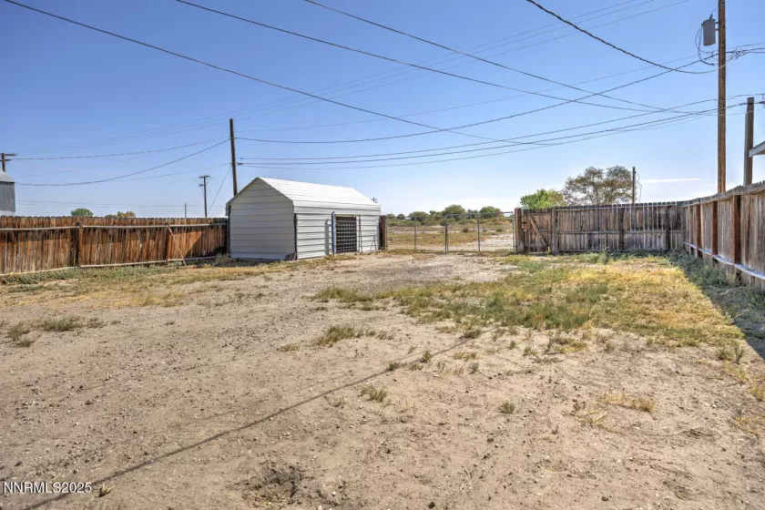 160 Broadway, Fallon, Nevada 89406, 3 Bedrooms Bedrooms, ,1 BathroomBathrooms,Residential,Residential,Broadway,250054527