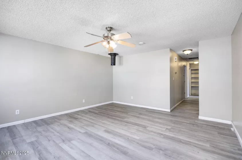 160 Broadway, Fallon, Nevada 89406, 3 Bedrooms Bedrooms, ,1 BathroomBathrooms,Residential,Residential,Broadway,250054527