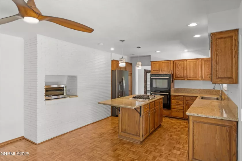 3165 Hidden Valley, Reno, Nevada 89502, 4 Bedrooms Bedrooms, ,3 BathroomsBathrooms,Residential,Residential,Hidden Valley,250054529