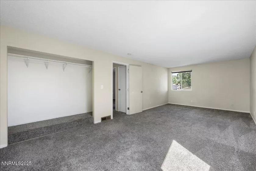 1990 Prior, Reno, Nevada 89503, 3 Bedrooms Bedrooms, ,2 BathroomsBathrooms,Residential,Residential,Prior,250054533