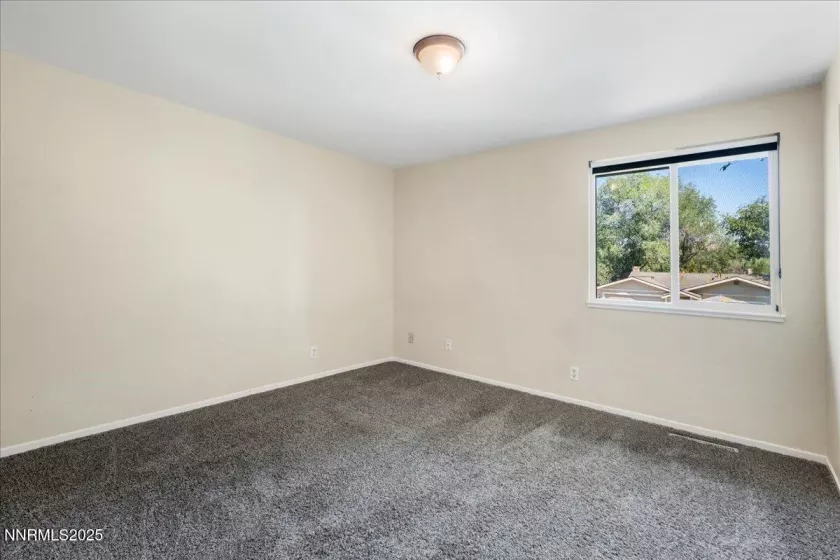 1990 Prior, Reno, Nevada 89503, 3 Bedrooms Bedrooms, ,2 BathroomsBathrooms,Residential,Residential,Prior,250054533