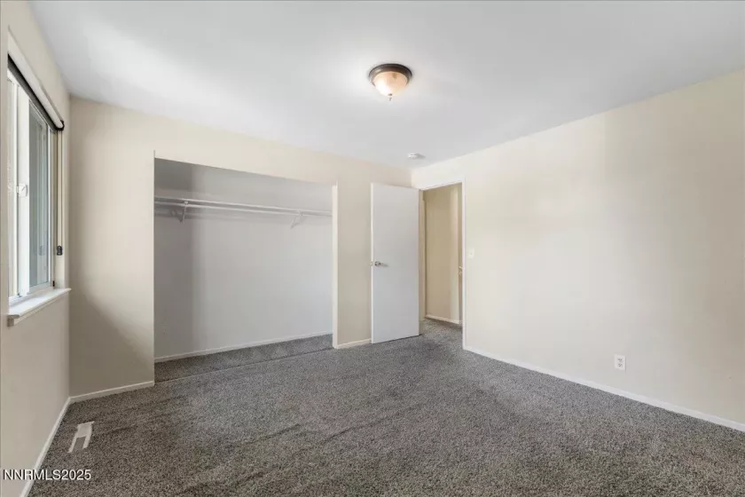 1990 Prior, Reno, Nevada 89503, 3 Bedrooms Bedrooms, ,2 BathroomsBathrooms,Residential,Residential,Prior,250054533