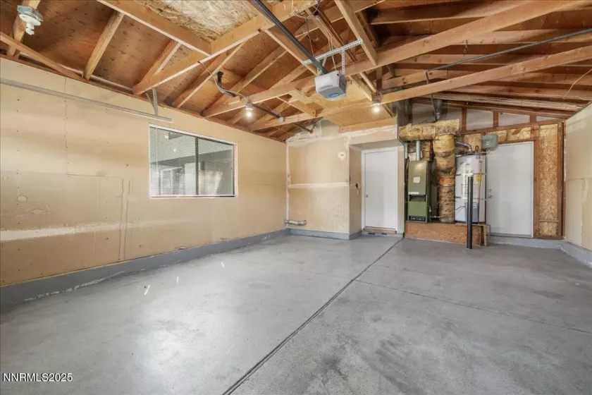 1990 Prior, Reno, Nevada 89503, 3 Bedrooms Bedrooms, ,2 BathroomsBathrooms,Residential,Residential,Prior,250054533