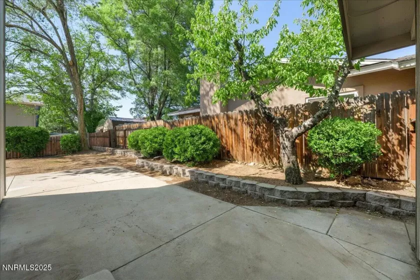 1990 Prior, Reno, Nevada 89503, 3 Bedrooms Bedrooms, ,2 BathroomsBathrooms,Residential,Residential,Prior,250054533