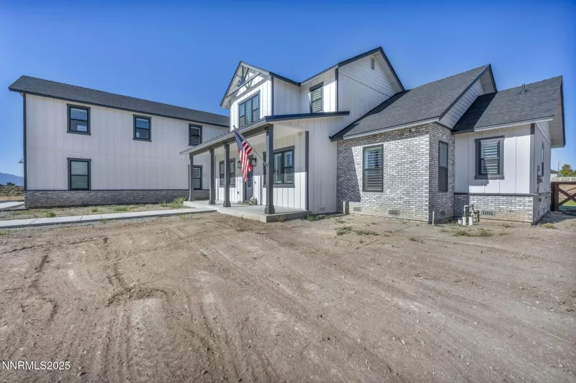 1409 Hunters Point, Gardnerville, Nevada 89410, 4 Bedrooms Bedrooms, ,5 BathroomsBathrooms,Residential,Residential,Hunters Point,250054534