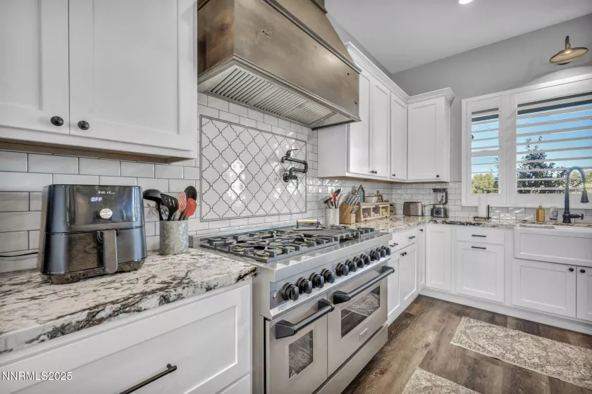1409 Hunters Point, Gardnerville, Nevada 89410, 4 Bedrooms Bedrooms, ,5 BathroomsBathrooms,Residential,Residential,Hunters Point,250054534