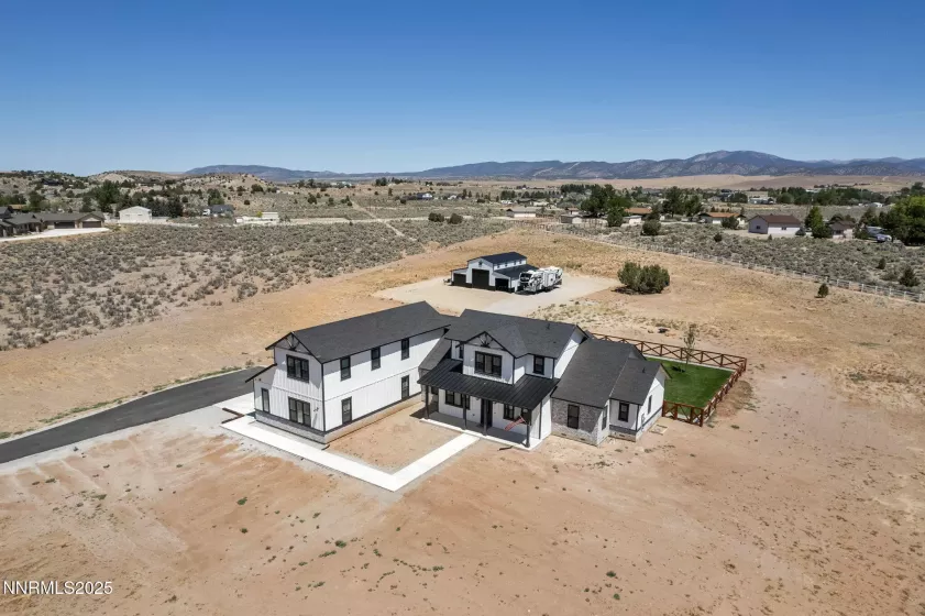 1409 Hunters Point, Gardnerville, Nevada 89410, 4 Bedrooms Bedrooms, ,5 BathroomsBathrooms,Residential,Residential,Hunters Point,250054534