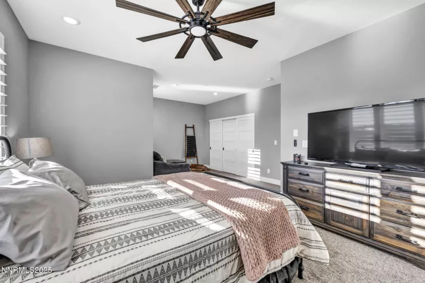 1409 Hunters Point, Gardnerville, Nevada 89410, 4 Bedrooms Bedrooms, ,5 BathroomsBathrooms,Residential,Residential,Hunters Point,250054534