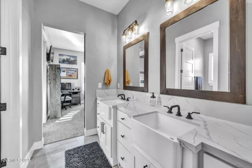 1409 Hunters Point, Gardnerville, Nevada 89410, 4 Bedrooms Bedrooms, ,5 BathroomsBathrooms,Residential,Residential,Hunters Point,250054534