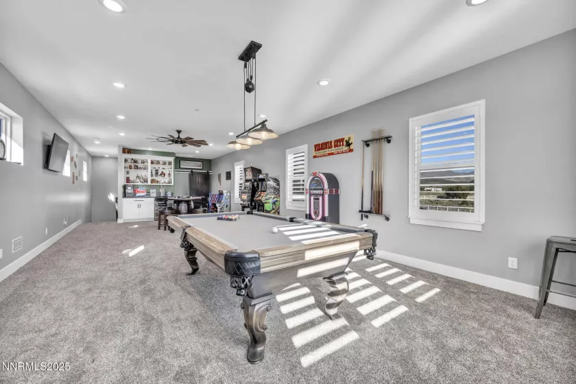 1409 Hunters Point, Gardnerville, Nevada 89410, 4 Bedrooms Bedrooms, ,5 BathroomsBathrooms,Residential,Residential,Hunters Point,250054534
