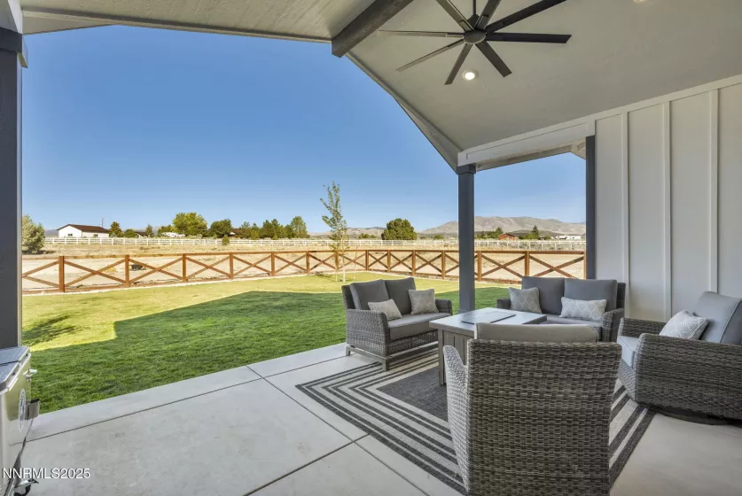 1409 Hunters Point, Gardnerville, Nevada 89410, 4 Bedrooms Bedrooms, ,5 BathroomsBathrooms,Residential,Residential,Hunters Point,250054534