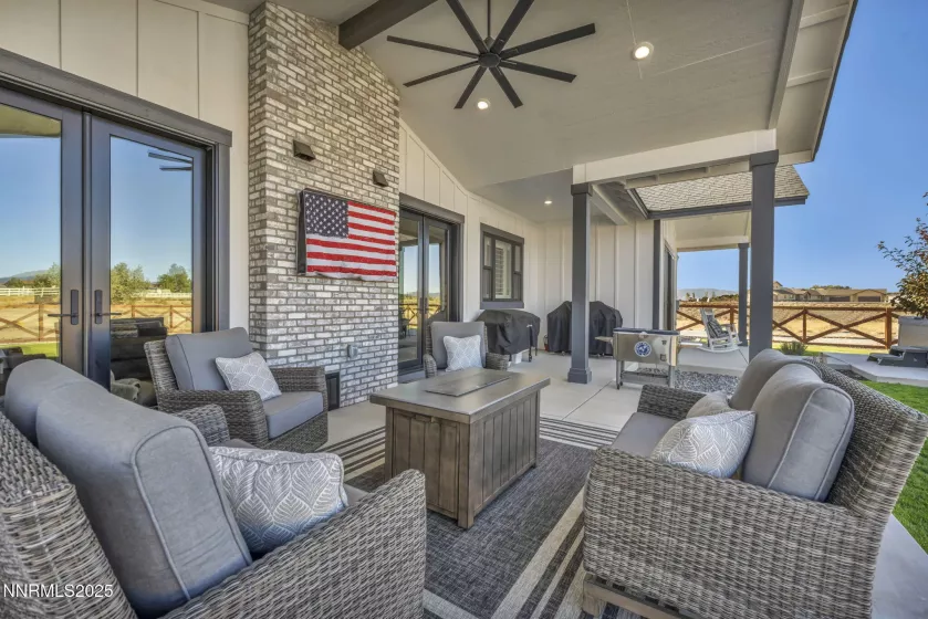 1409 Hunters Point, Gardnerville, Nevada 89410, 4 Bedrooms Bedrooms, ,5 BathroomsBathrooms,Residential,Residential,Hunters Point,250054534