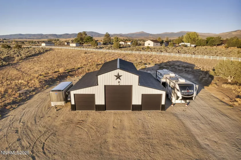 1409 Hunters Point, Gardnerville, Nevada 89410, 4 Bedrooms Bedrooms, ,5 BathroomsBathrooms,Residential,Residential,Hunters Point,250054534