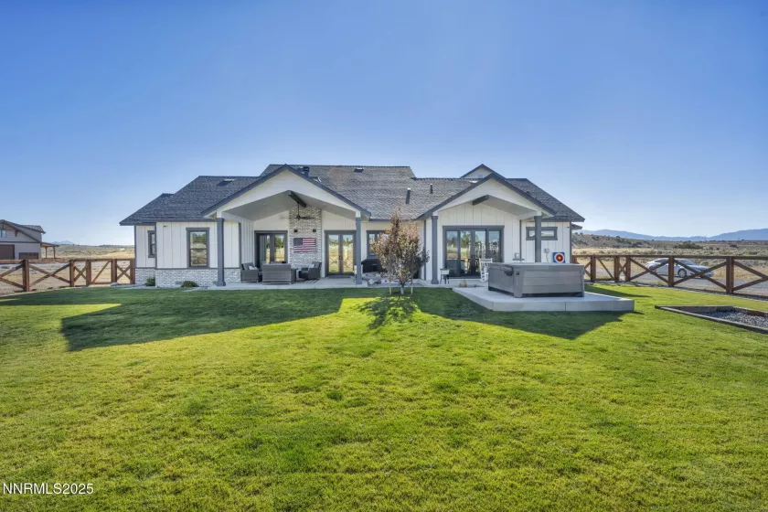 1409 Hunters Point, Gardnerville, Nevada 89410, 4 Bedrooms Bedrooms, ,5 BathroomsBathrooms,Residential,Residential,Hunters Point,250054534