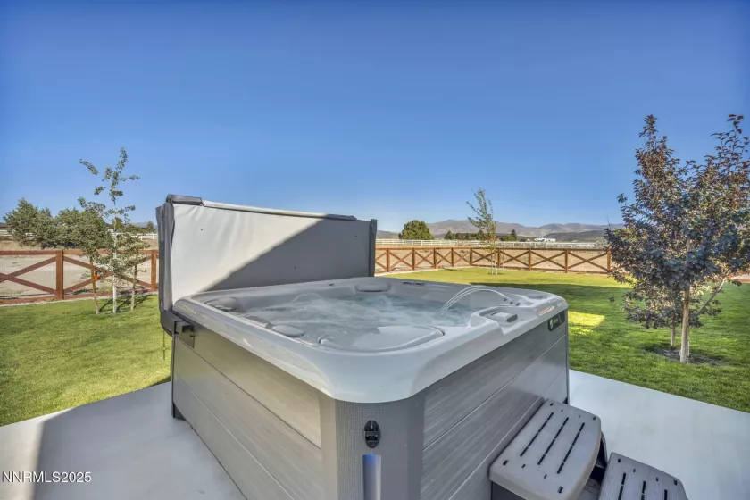 1409 Hunters Point, Gardnerville, Nevada 89410, 4 Bedrooms Bedrooms, ,5 BathroomsBathrooms,Residential,Residential,Hunters Point,250054534