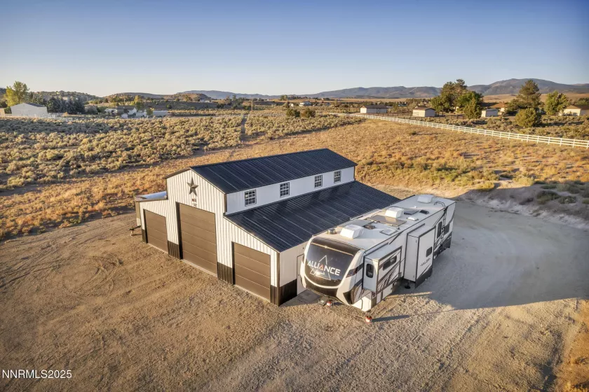 1409 Hunters Point, Gardnerville, Nevada 89410, 4 Bedrooms Bedrooms, ,5 BathroomsBathrooms,Residential,Residential,Hunters Point,250054534