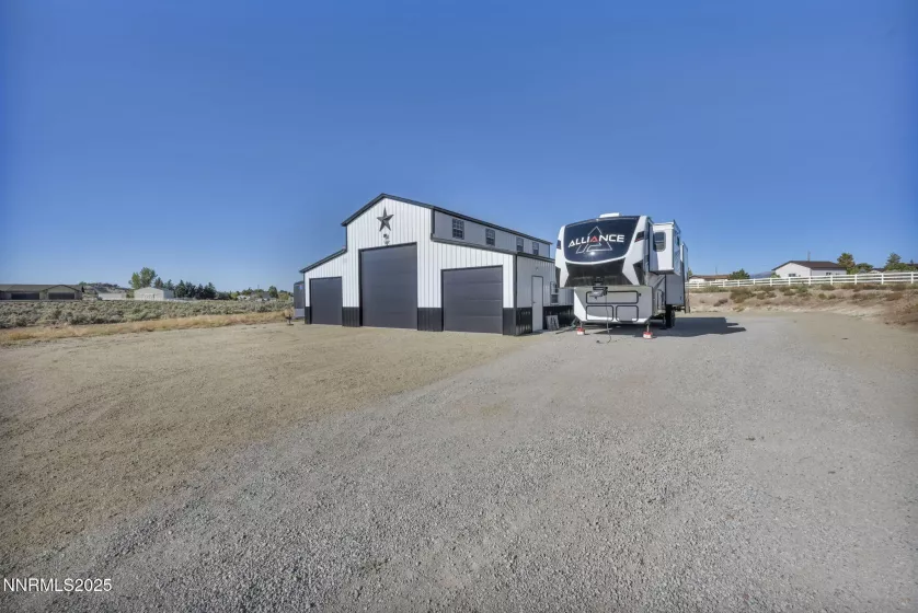 1409 Hunters Point, Gardnerville, Nevada 89410, 4 Bedrooms Bedrooms, ,5 BathroomsBathrooms,Residential,Residential,Hunters Point,250054534