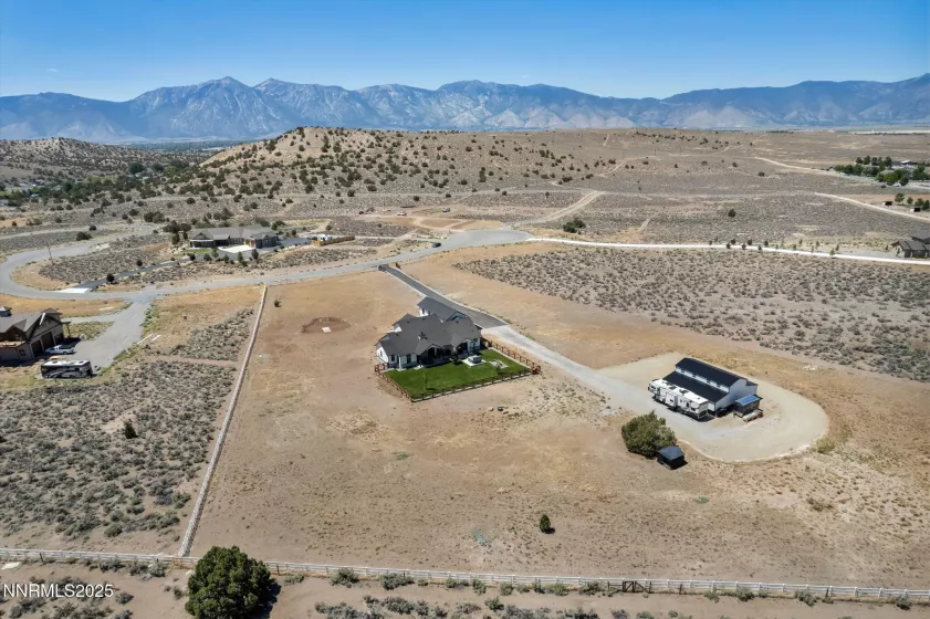 1409 Hunters Point, Gardnerville, Nevada 89410, 4 Bedrooms Bedrooms, ,5 BathroomsBathrooms,Residential,Residential,Hunters Point,250054534