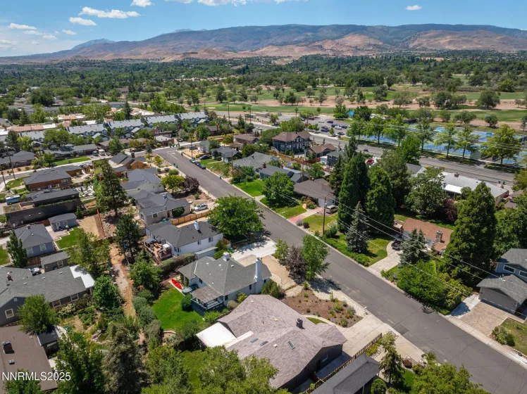 2330 Sunrise, Reno, Nevada 89509, 3 Bedrooms Bedrooms, ,2 BathroomsBathrooms,Residential,Residential,Sunrise,250054536