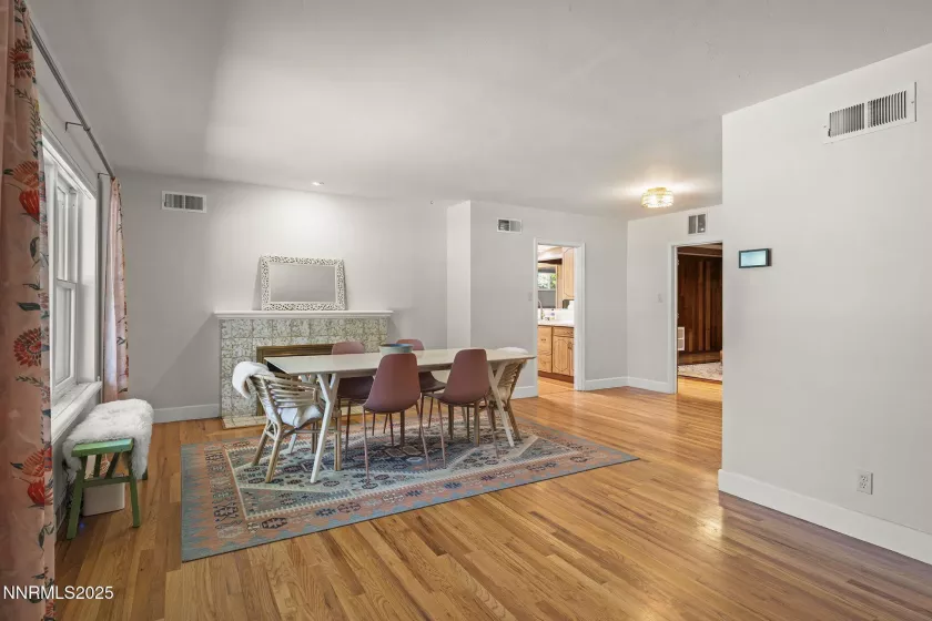 2330 Sunrise, Reno, Nevada 89509, 3 Bedrooms Bedrooms, ,2 BathroomsBathrooms,Residential,Residential,Sunrise,250054536