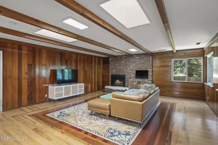 2330 Sunrise, Reno, Nevada 89509, 3 Bedrooms Bedrooms, ,2 BathroomsBathrooms,Residential,Residential,Sunrise,250054536
