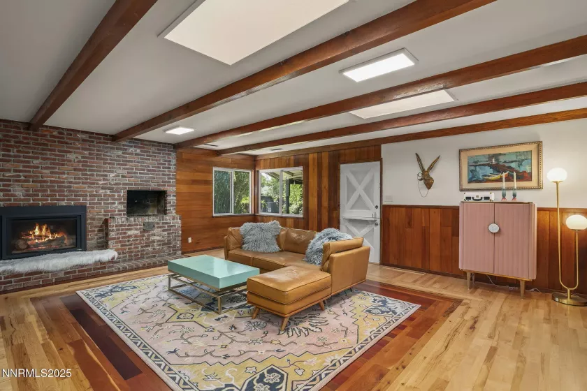 2330 Sunrise, Reno, Nevada 89509, 3 Bedrooms Bedrooms, ,2 BathroomsBathrooms,Residential,Residential,Sunrise,250054536
