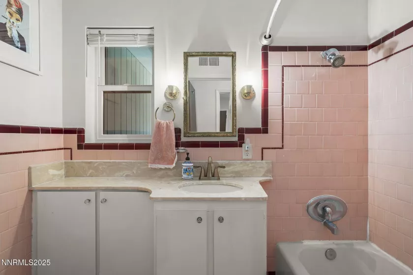 2330 Sunrise, Reno, Nevada 89509, 3 Bedrooms Bedrooms, ,2 BathroomsBathrooms,Residential,Residential,Sunrise,250054536