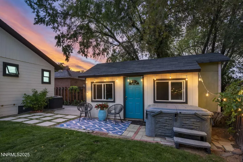 2330 Sunrise, Reno, Nevada 89509, 3 Bedrooms Bedrooms, ,2 BathroomsBathrooms,Residential,Residential,Sunrise,250054536