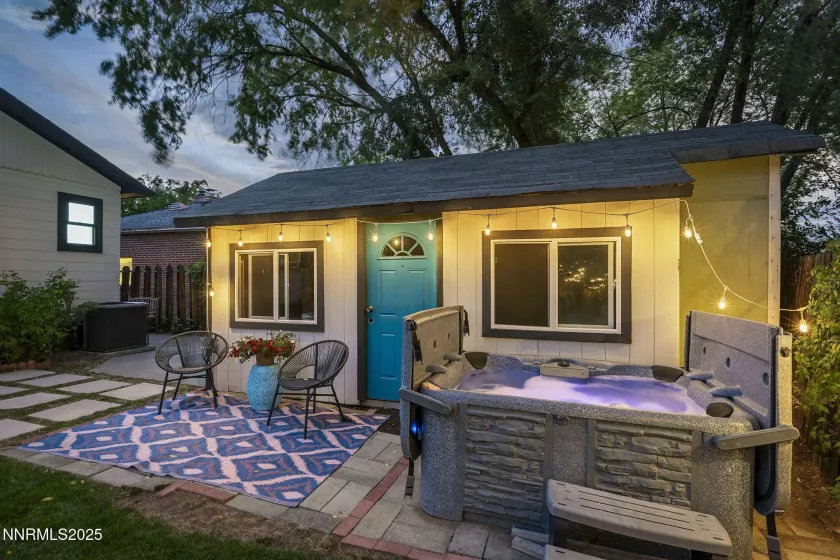 2330 Sunrise, Reno, Nevada 89509, 3 Bedrooms Bedrooms, ,2 BathroomsBathrooms,Residential,Residential,Sunrise,250054536