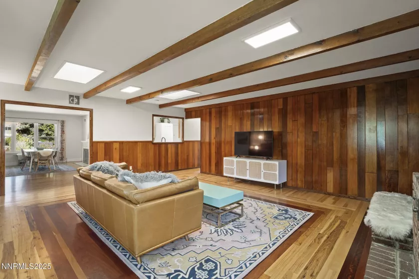 2330 Sunrise, Reno, Nevada 89509, 3 Bedrooms Bedrooms, ,2 BathroomsBathrooms,Residential,Residential,Sunrise,250054536