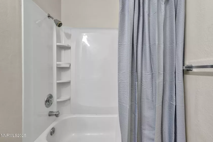 3921 Clear Acre, Reno, Nevada 89512, 2 Bedrooms Bedrooms, ,1 BathroomBathrooms,Residential,Residential,Clear Acre,250054537
