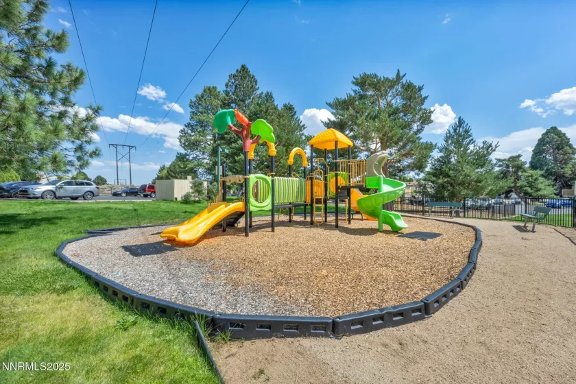 3921 Clear Acre, Reno, Nevada 89512, 2 Bedrooms Bedrooms, ,1 BathroomBathrooms,Residential,Residential,Clear Acre,250054537