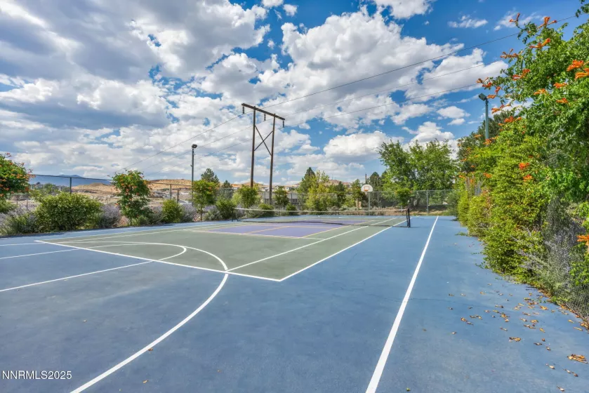 3921 Clear Acre, Reno, Nevada 89512, 2 Bedrooms Bedrooms, ,1 BathroomBathrooms,Residential,Residential,Clear Acre,250054537