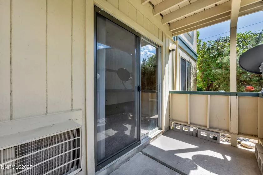 3921 Clear Acre, Reno, Nevada 89512, 2 Bedrooms Bedrooms, ,1 BathroomBathrooms,Residential,Residential,Clear Acre,250054537