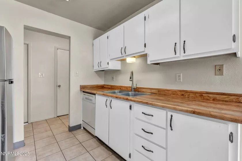 3921 Clear Acre, Reno, Nevada 89512, 2 Bedrooms Bedrooms, ,1 BathroomBathrooms,Residential,Residential,Clear Acre,250054537