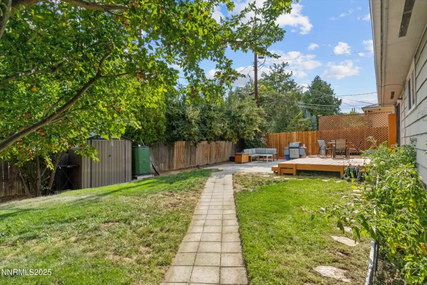 3050 Accacia, Reno, Nevada 89503, 3 Bedrooms Bedrooms, ,2 BathroomsBathrooms,Residential,Residential,Accacia,250054538