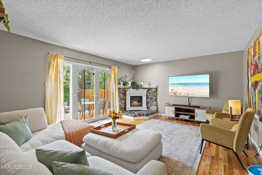 3050 Accacia, Reno, Nevada 89503, 3 Bedrooms Bedrooms, ,2 BathroomsBathrooms,Residential,Residential,Accacia,250054538