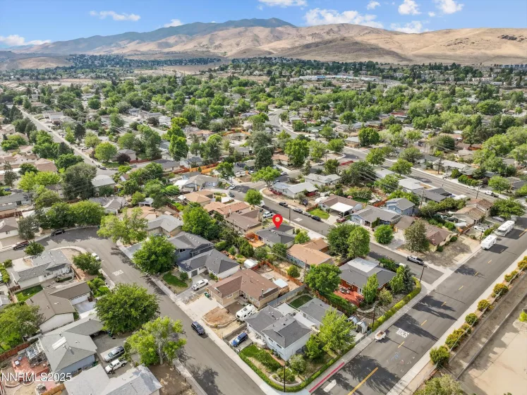 3050 Accacia, Reno, Nevada 89503, 3 Bedrooms Bedrooms, ,2 BathroomsBathrooms,Residential,Residential,Accacia,250054538