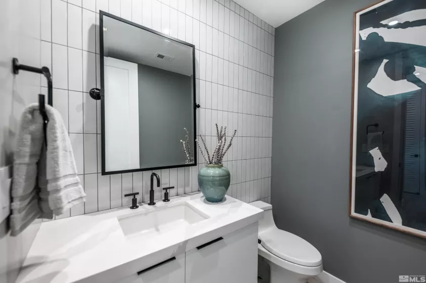 84 Caballada, Reno, Nevada 89511, 2 Bedrooms Bedrooms, ,3 BathroomsBathrooms,Residential,Residential,Caballada,250054540