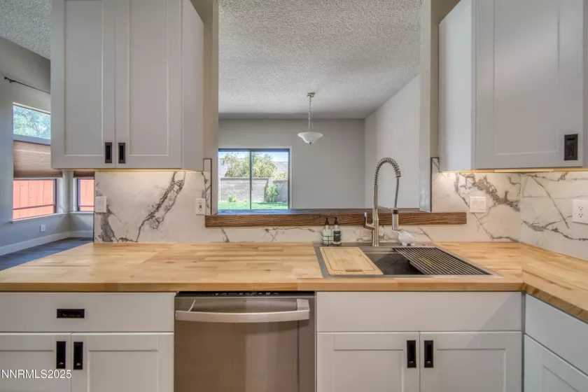 1870 Sierra Highlands, Reno, Nevada 89523, 2 Bedrooms Bedrooms, ,3 BathroomsBathrooms,Residential,Residential,Sierra Highlands,250054543