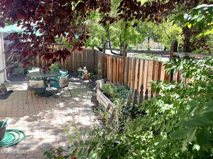 6110 Black Gypsum, Sparks, Nevada 89436, 3 Bedrooms Bedrooms, ,2 BathroomsBathrooms,Residential,Residential,Black Gypsum,250054542