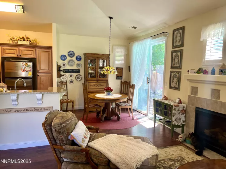 6110 Black Gypsum, Sparks, Nevada 89436, 3 Bedrooms Bedrooms, ,2 BathroomsBathrooms,Residential,Residential,Black Gypsum,250054542