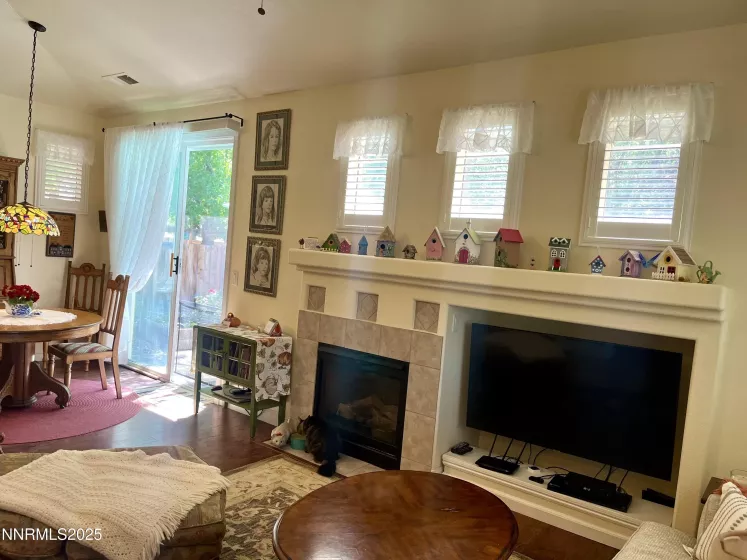 6110 Black Gypsum, Sparks, Nevada 89436, 3 Bedrooms Bedrooms, ,2 BathroomsBathrooms,Residential,Residential,Black Gypsum,250054542