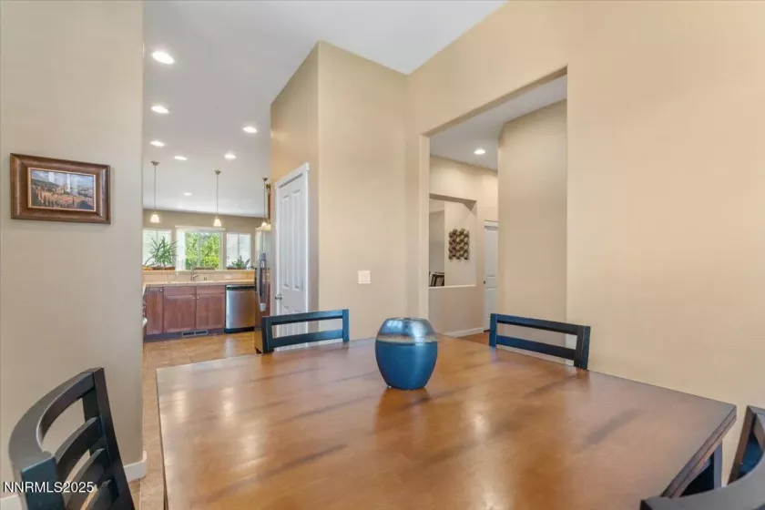 1136 Rancho Mirage, Sparks, Nevada 89436, 4 Bedrooms Bedrooms, ,3 BathroomsBathrooms,Residential,Residential,Rancho Mirage,250054544