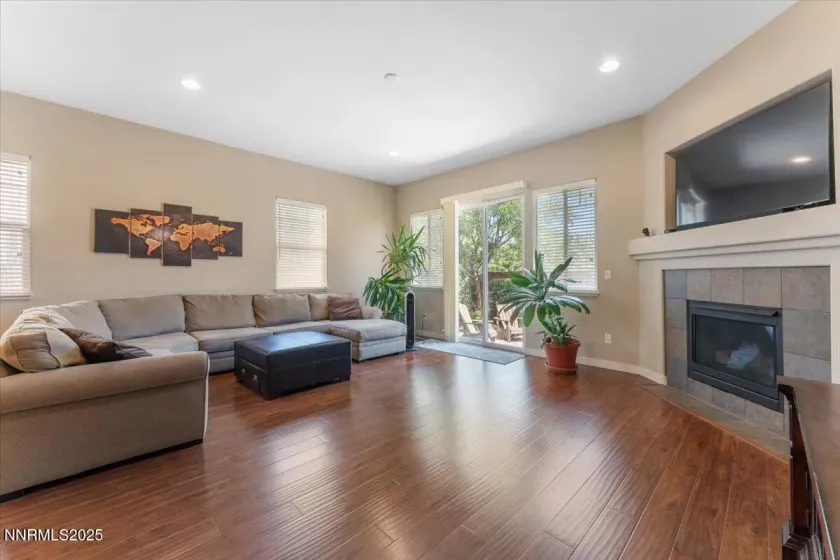 1136 Rancho Mirage, Sparks, Nevada 89436, 4 Bedrooms Bedrooms, ,3 BathroomsBathrooms,Residential,Residential,Rancho Mirage,250054544