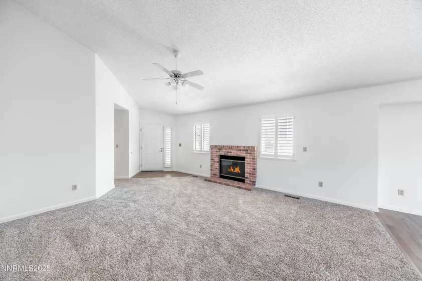 5982 Royal Vista, Reno, Nevada 89523, 3 Bedrooms Bedrooms, ,2 BathroomsBathrooms,Residential,Residential,Royal Vista,250054545